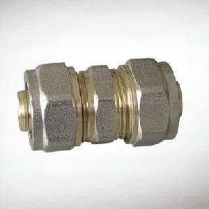 Патрубок FRAP для мет.пл.тр.  32х16 ц/ц